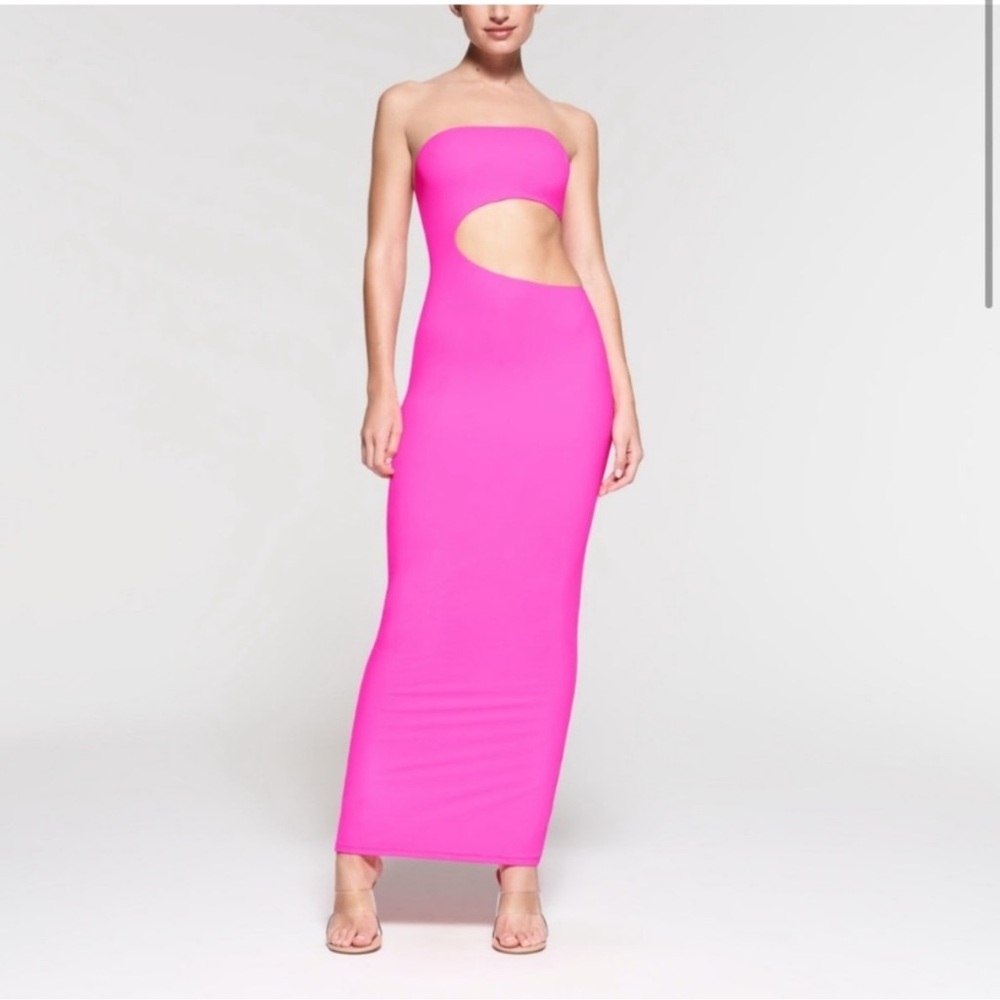 Skims Taffy Strapless Cut Out Dress